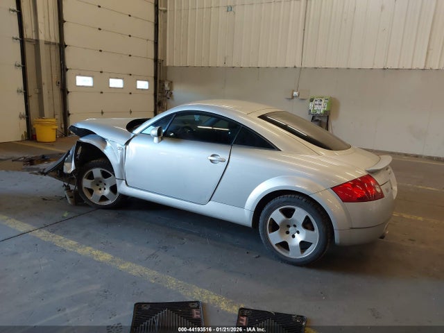 2002 AUDI TT TRUWT28N521006439 Photo 2