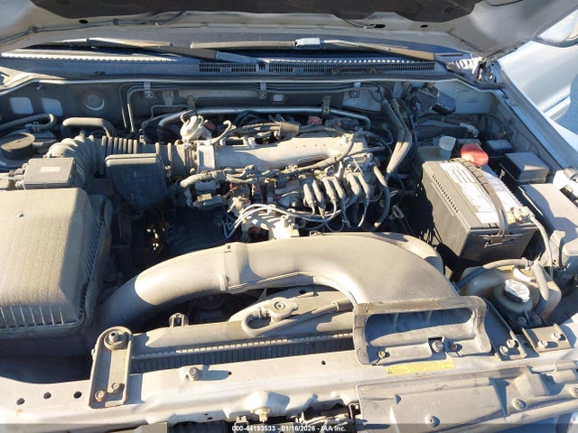 2001 MITSUBISHI MONTERO JA4MW51R91J012048 Photo 9