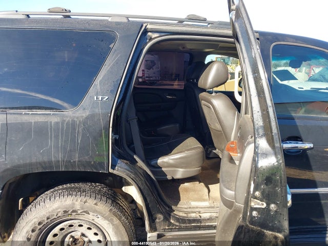 2011 CHEVROLET TAHOE 1GNSKCE06BR347545 Photo 7