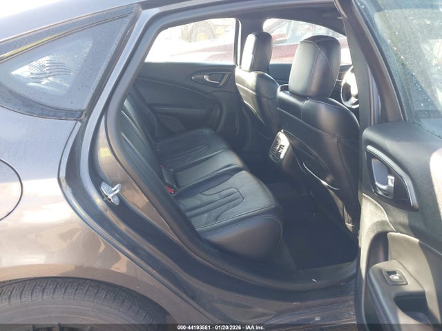 Aukcja sprzedaży 2015 Chrysler 200 S, vin: 1C3CCCDG7FN683490, numer aukcji: 44193581
