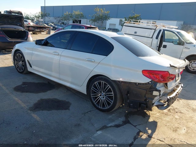 WBAJE5C5XJWA96664 BMW 540I
