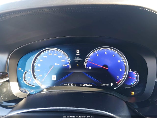 WBAJE5C5XJWA96664 BMW 540I