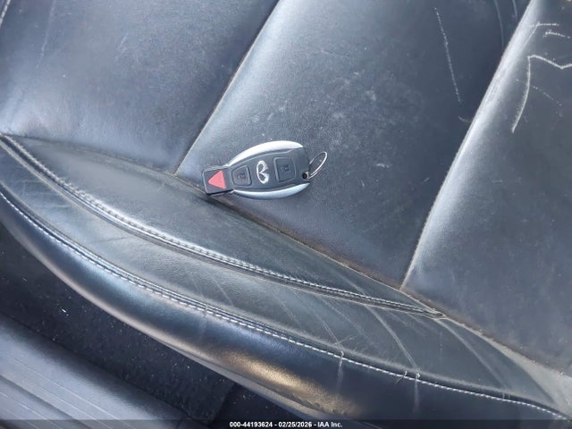 2018 INFINITI QX30 SJKCH5CP0JA060820 Photo 10