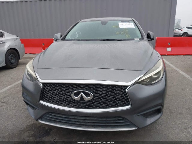 2018 INFINITI QX30 SJKCH5CP0JA060820 Photo 5