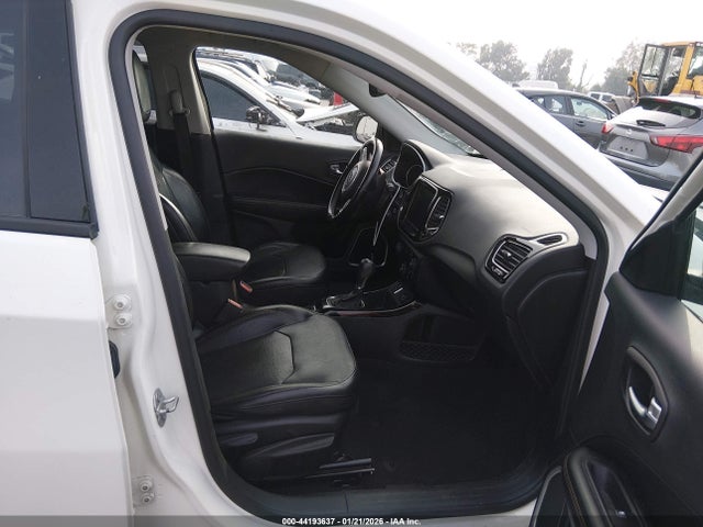 3C4NJCCB1LT179920 Jeep Compass Limited Fwd