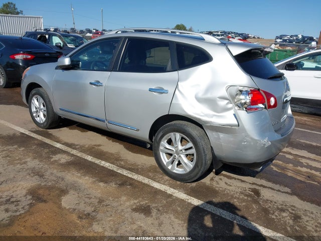 2012 NISSAN ROGUE JN8AS5MT5CW607890 Photo 2