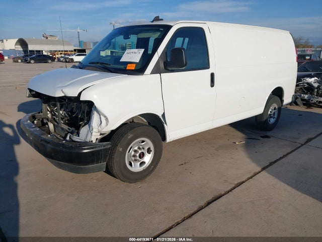 1GTW7AFP1R1102284 GMC Savana Cargo Rwd 2500 Regular Wheelbase Work Van