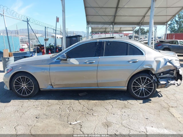 55SWF8DB0KU283019 Mercedes-Benz C 300