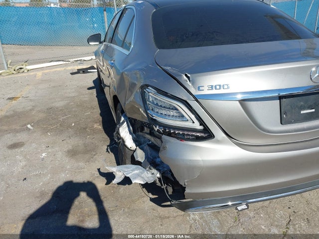 55SWF8DB0KU283019 Mercedes-Benz C 300