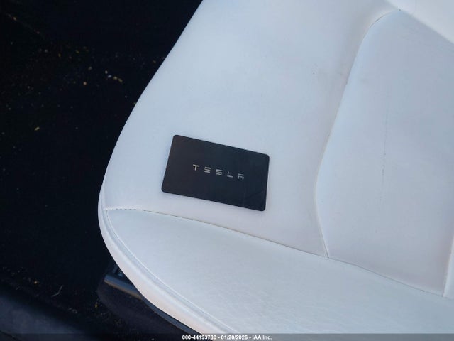 2023 TESLA MODEL Y 7SAYGAEE6PF683829 Photo 10