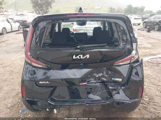 KNDJ33AU8S7956190 KIA SOUL EX
