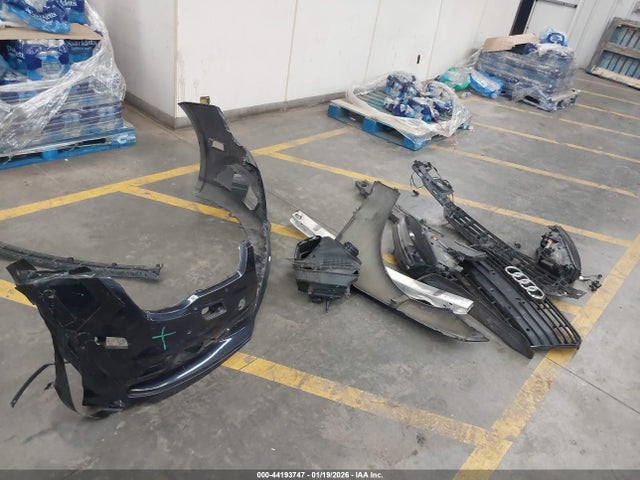 WAUW3AFC2JN063403 Audi A7 3.0t Premium Plus