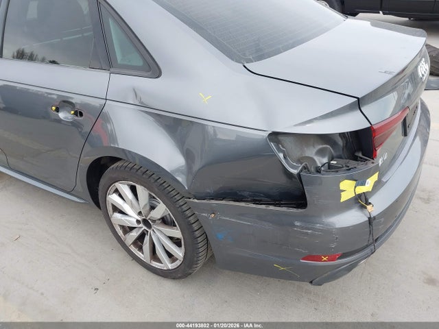 2018 AUDI A4 WAUKMAF49JA065824 Photo 5