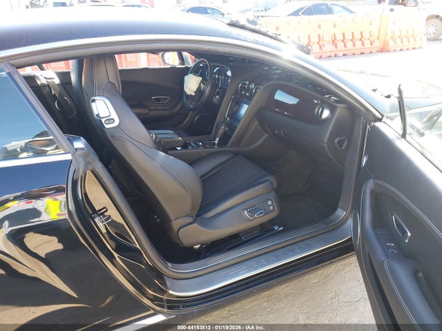 2017 BENTLEY CONTINENTAL GT SCBFT7ZAXHC059415 Photo 4