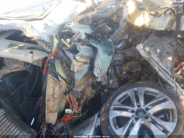 2011 MERCEDES-BENZ E 350 WDDHF8HB5BA501894 Photo 4