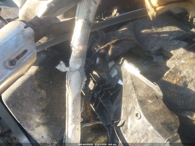 2011 MERCEDES-BENZ E 350 WDDHF8HB5BA501894 Photo 6