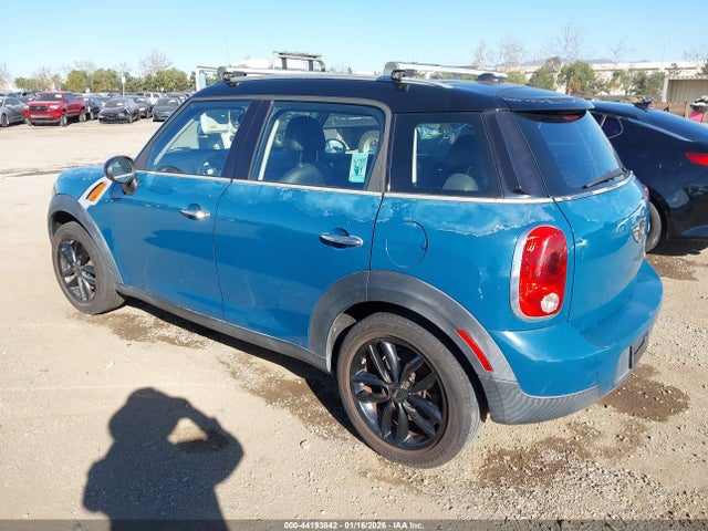 2012 MINI COOPER COUNTRYMAN WMWZB3C55CWM03349 Photo 2