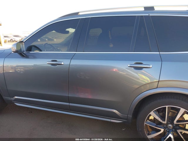 YV4A22PKXJ1389854 Volvo Xc90 T6 Momentum