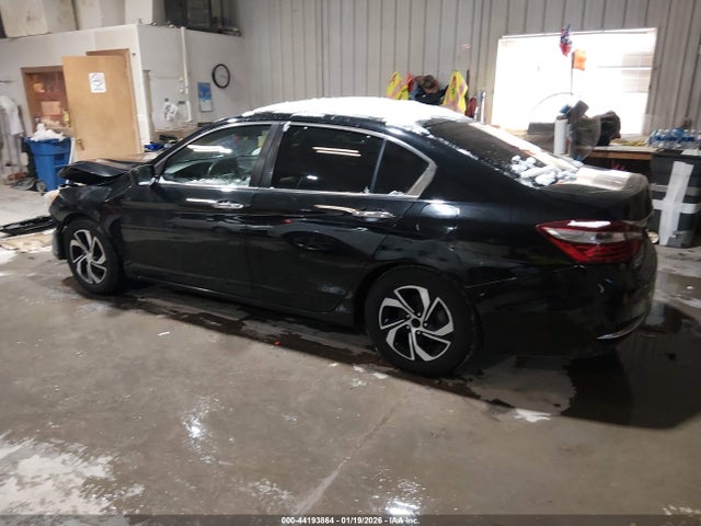 2017 Honda Accord Lx მანქანა იყიდება აუქციონზე, vin: 1HGCR2F39HA195989, აუქციონის ნომერი: 44193864