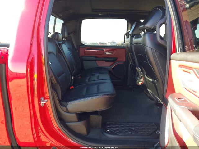 44193877 :رقم المزاد ، 1C6SRFLM7NN303133 vin ، 2022 Ram 1500 Rebel  4x4 5'7 Box مزاد بيع