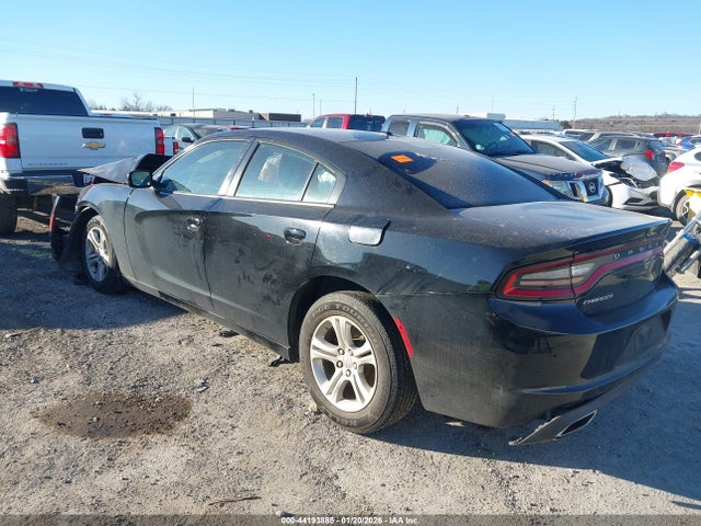 44193885 :رقم المزاد ، 2C3CDXBG7NH201535 vin ، 2022 Dodge Charger Sxt Rwd مزاد بيع