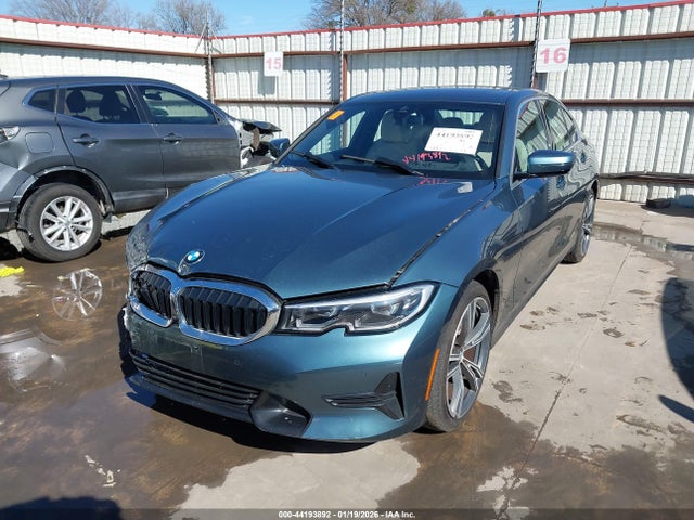 2021 Bmw 330i მანქანა იყიდება აუქციონზე, vin: 3MW5R1J04M8B70452, აუქციონის ნომერი: 44193892