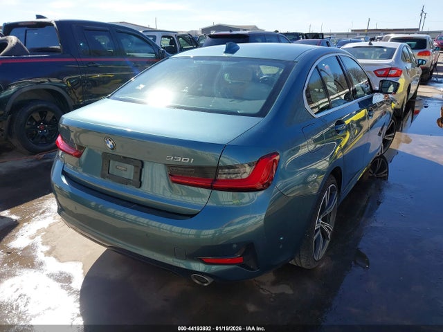 2021 Bmw 330i მანქანა იყიდება აუქციონზე, vin: 3MW5R1J04M8B70452, აუქციონის ნომერი: 44193892