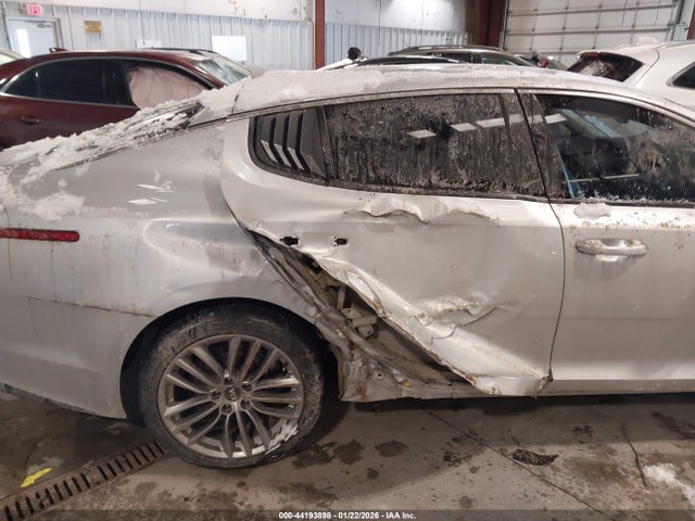 2018 KIA STINGER KNAE15LA5J6012337 Photo 5