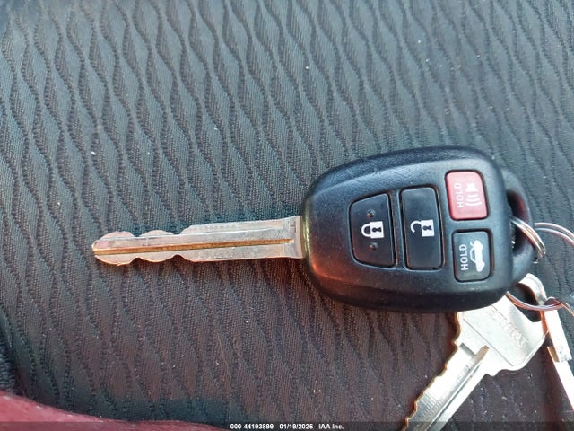 2019 TOYOTA COROLLA 5YFBURHE8KP884098 Photo 10