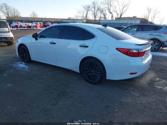 Lexus Es 350 Crafted Line 2015 JTHBK1GG7F2176597 Image 3