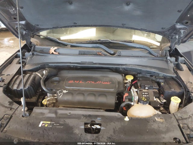 44194004 :رقم المزاد ، 3C4NJDDBXJT174880 vin ، 2018 Jeep Compass Trailhawk 4x4 مزاد بيع