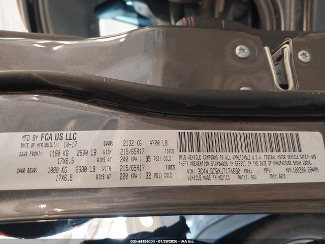 44194004 :رقم المزاد ، 3C4NJDDBXJT174880 vin ، 2018 Jeep Compass Trailhawk 4x4 مزاد بيع