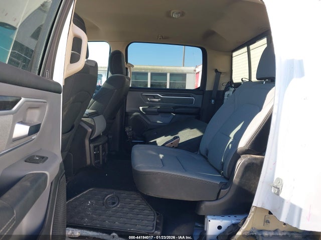 Aukcja sprzedaży 2020 Ram 1500 Big Horn  4x4 5'7 Box, vin: 1C6SRFFM1LN372182, numer aukcji: 44194017