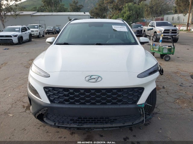 KM8K62AB5NU926411 Hyundai Kona Sel