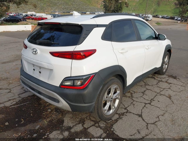 KM8K62AB5NU926411 Hyundai Kona Sel