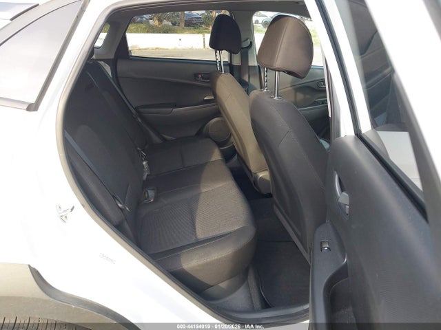 KM8K62AB5NU926411 Hyundai Kona Sel