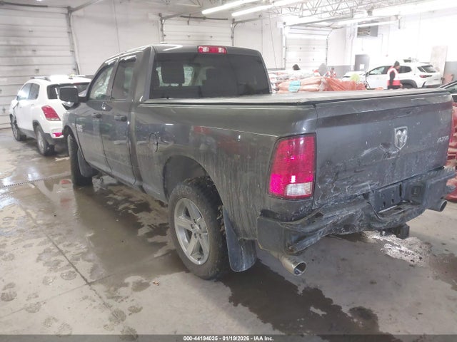 Продажа на аукционе авто 2017 Ram 1500 Express  4x4 6'4 Box, vin: 1C6RR7FT8HS798794, номер лота: 44194035