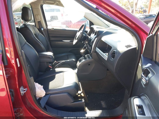 2017 JEEP COMPASS 1C4NJCEB6HD182614 Photo 4