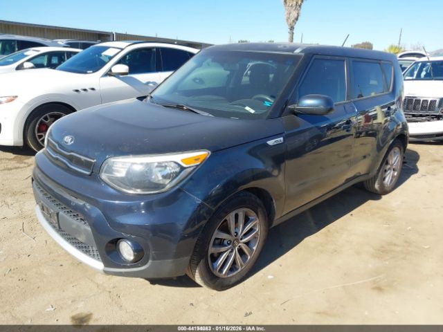 2018 KIA SOUL KNDJP3A56J7625331 Photo 1
