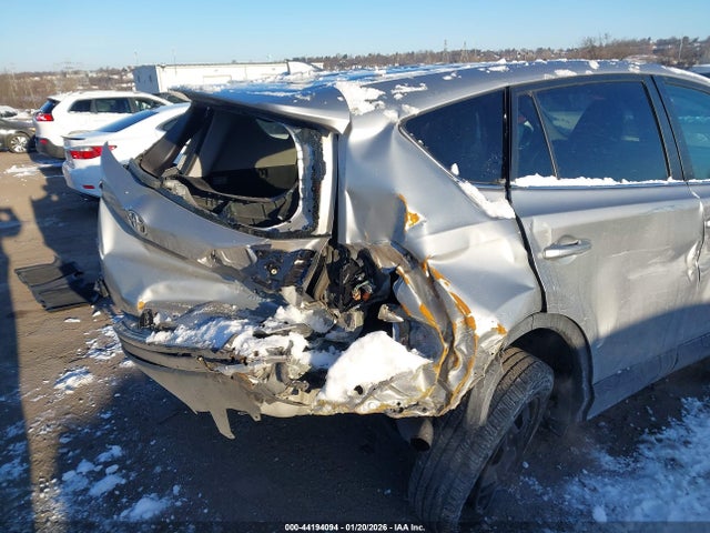 2018 TOYOTA RAV4 2T3BFREV3JW727551 Photo 5