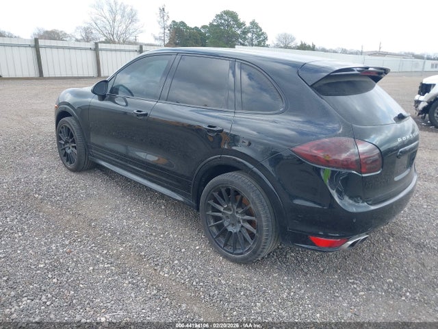 2014 PORSCHE CAYENNE WP1AA2A21ELA95489 Photo 2