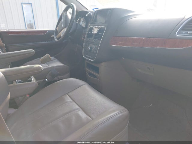 44194112 :رقم المزاد ، 2C4RC1BG0ER461128 vin ، 2014 Chrysler Town & Country Touring مزاد بيع