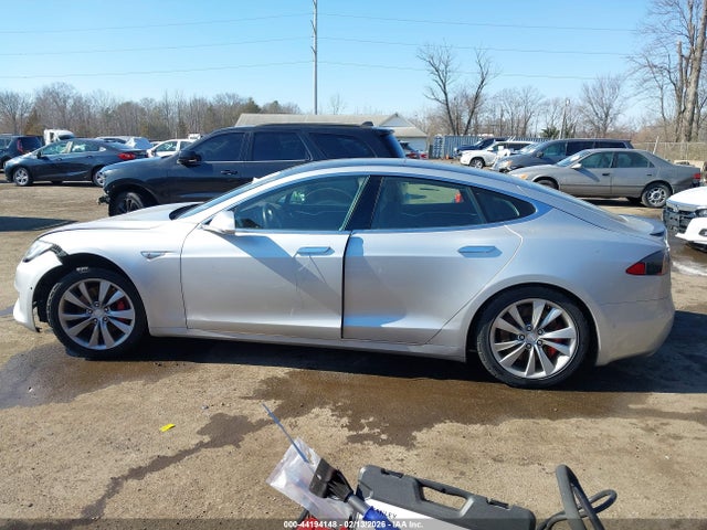 Продаж на аукціоні авто 2016 Tesla Model S 90d/p100d/p85d/p90d, vin: 5YJSA1E43GF151319, номер лоту: 44194148