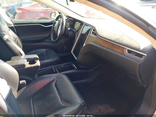 Продаж на аукціоні авто 2016 Tesla Model S 90d/p100d/p85d/p90d, vin: 5YJSA1E43GF151319, номер лоту: 44194148