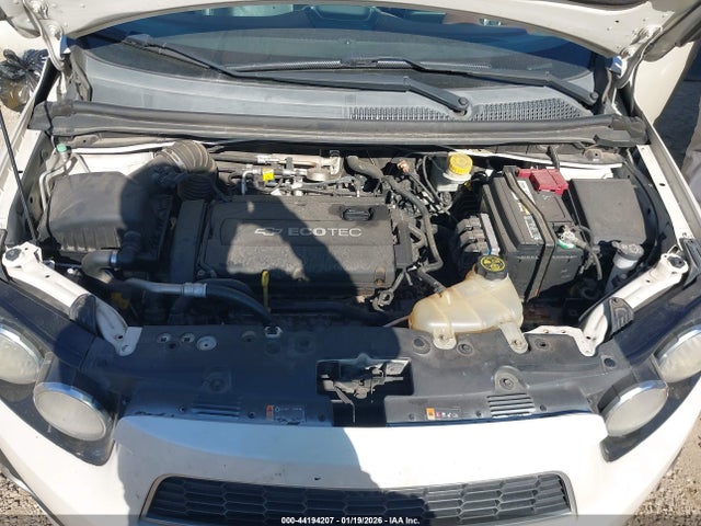 1G1JE5SG2E4154277 Chevrolet Sonic Ltz Auto