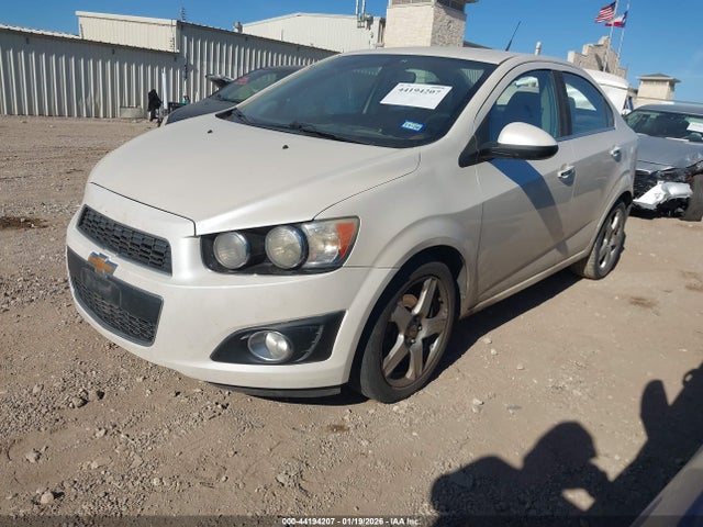 1G1JE5SG2E4154277 Chevrolet Sonic Ltz Auto