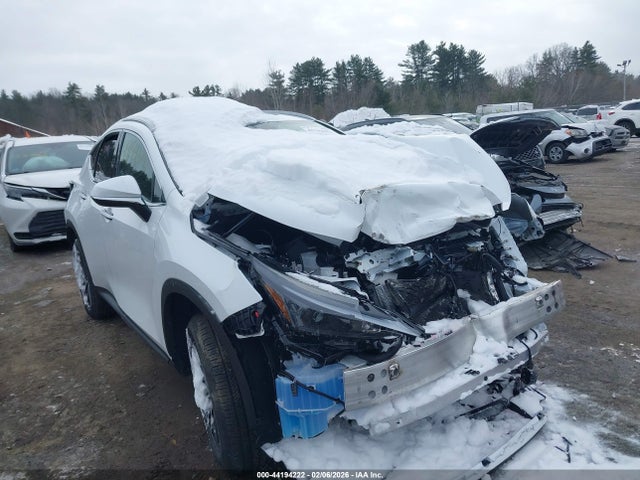 2T2GKCEZ6TC058573 Lexus Nx 350h Premium