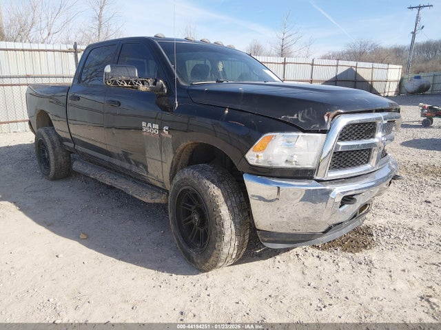 44194251 :رقم المزاد ، 3C63R3CL6HG766744 vin ، 2017 Ram 3500 Tradesman  4x4 6'4 Box مزاد بيع