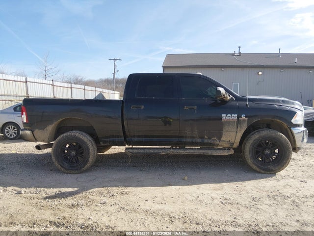 44194251 :رقم المزاد ، 3C63R3CL6HG766744 vin ، 2017 Ram 3500 Tradesman  4x4 6'4 Box مزاد بيع