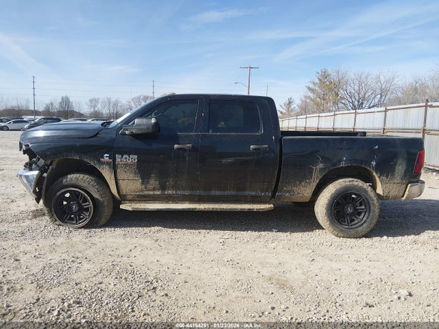 44194251 :رقم المزاد ، 3C63R3CL6HG766744 vin ، 2017 Ram 3500 Tradesman  4x4 6'4 Box مزاد بيع